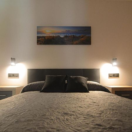 Apartamentos Fuente La Pipa Avin ภายนอก รูปภาพ