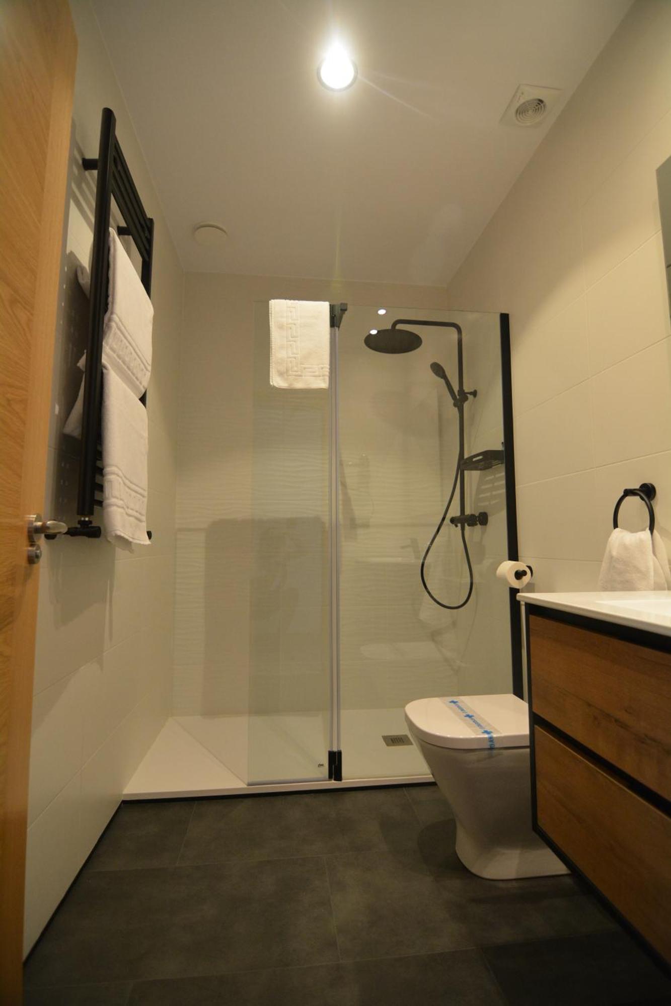 Apartamentos Fuente La Pipa Avin ภายนอก รูปภาพ