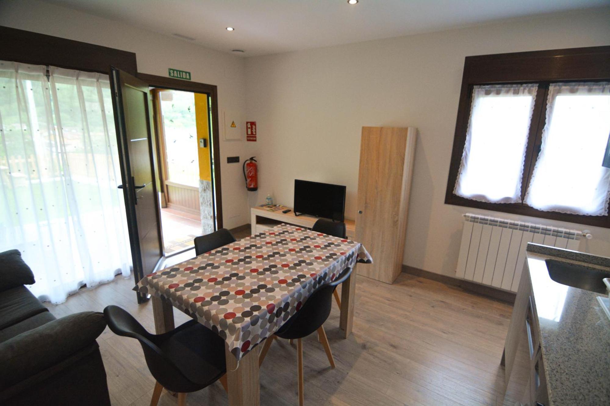 Apartamentos Fuente La Pipa Avin ภายนอก รูปภาพ